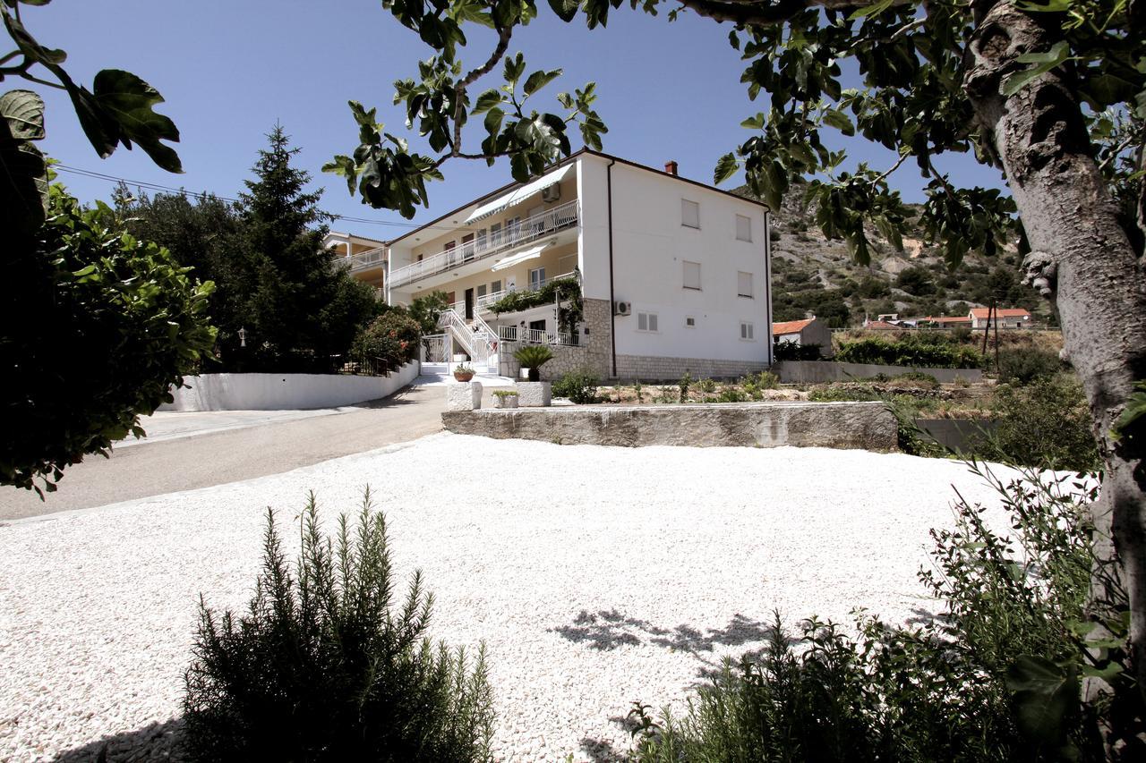 Apartment Carmen Trogir Exteriör bild